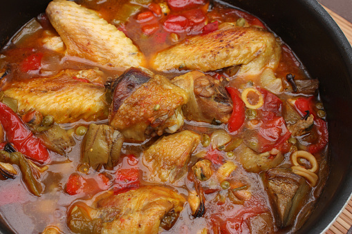 Comment cuisiner le poulet Basquaise ?